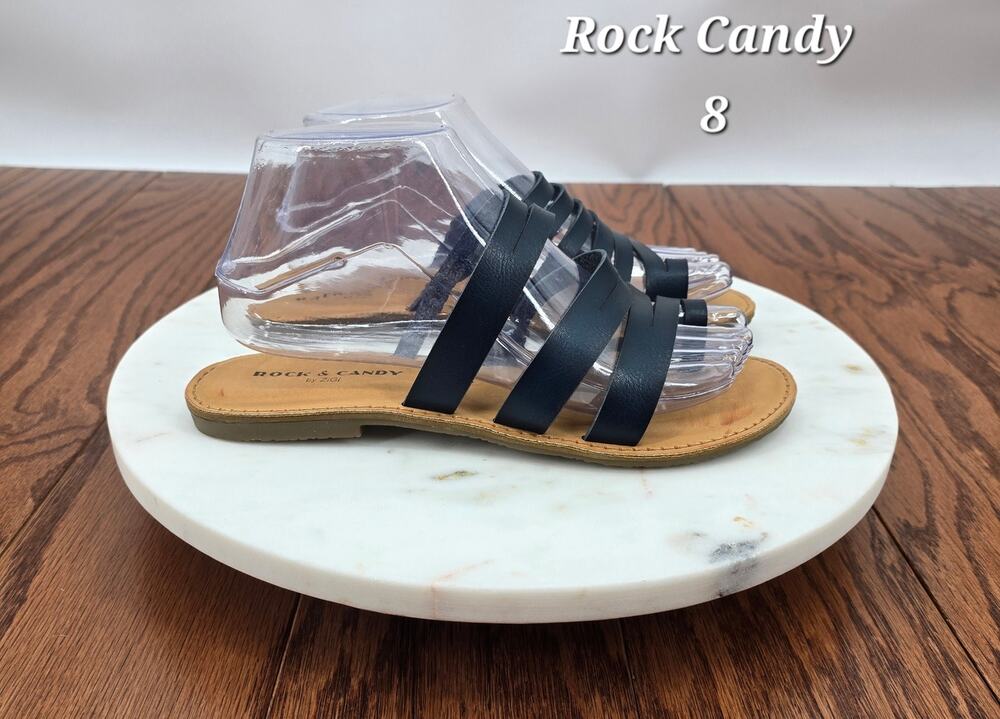 Rock Candy 
Black Loop Sandals